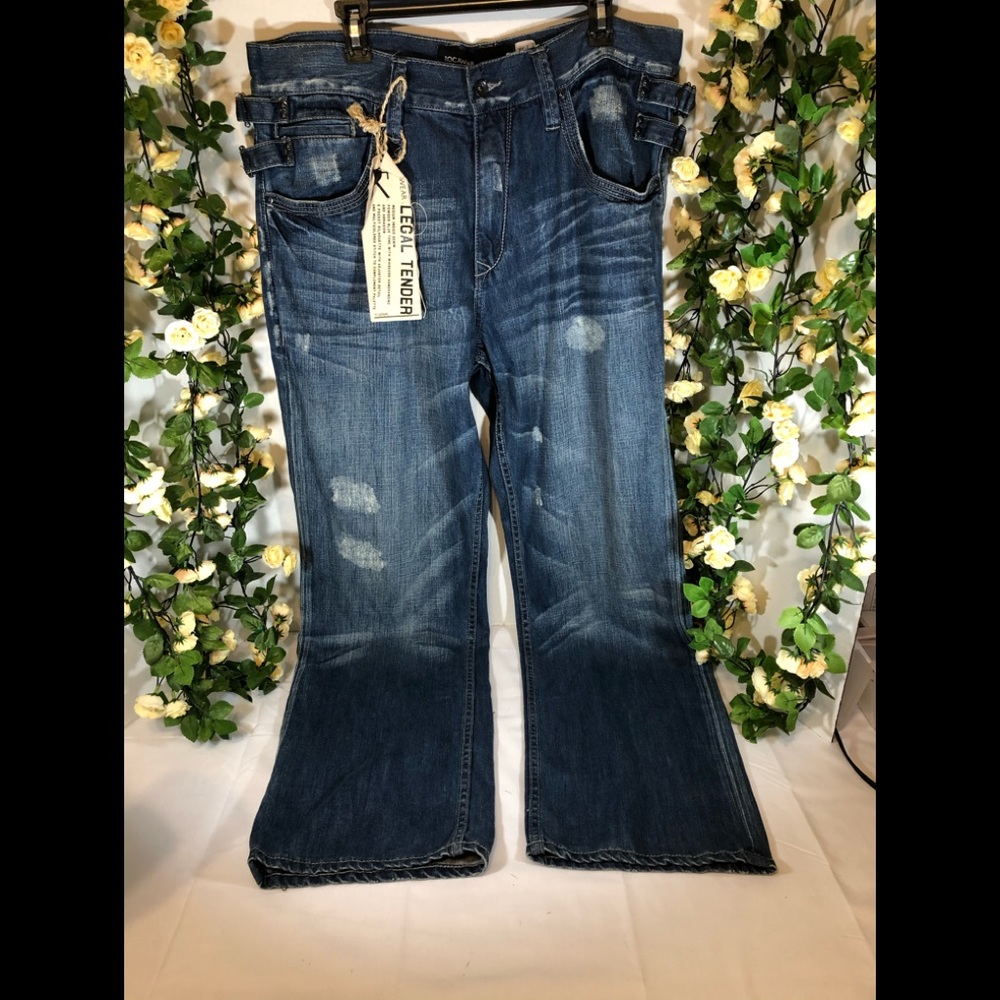 ROCAWEAR women’s original fit jeans